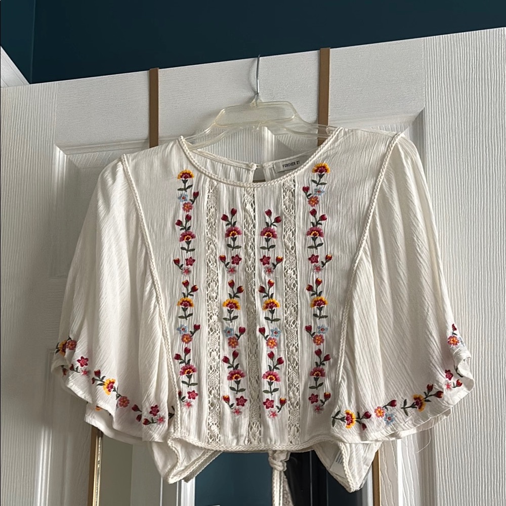 Embroidered Floral White Top